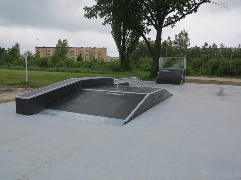 skatepark z funboxem Nowe Miasto nad Pilicą