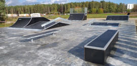 skatepark wronki image